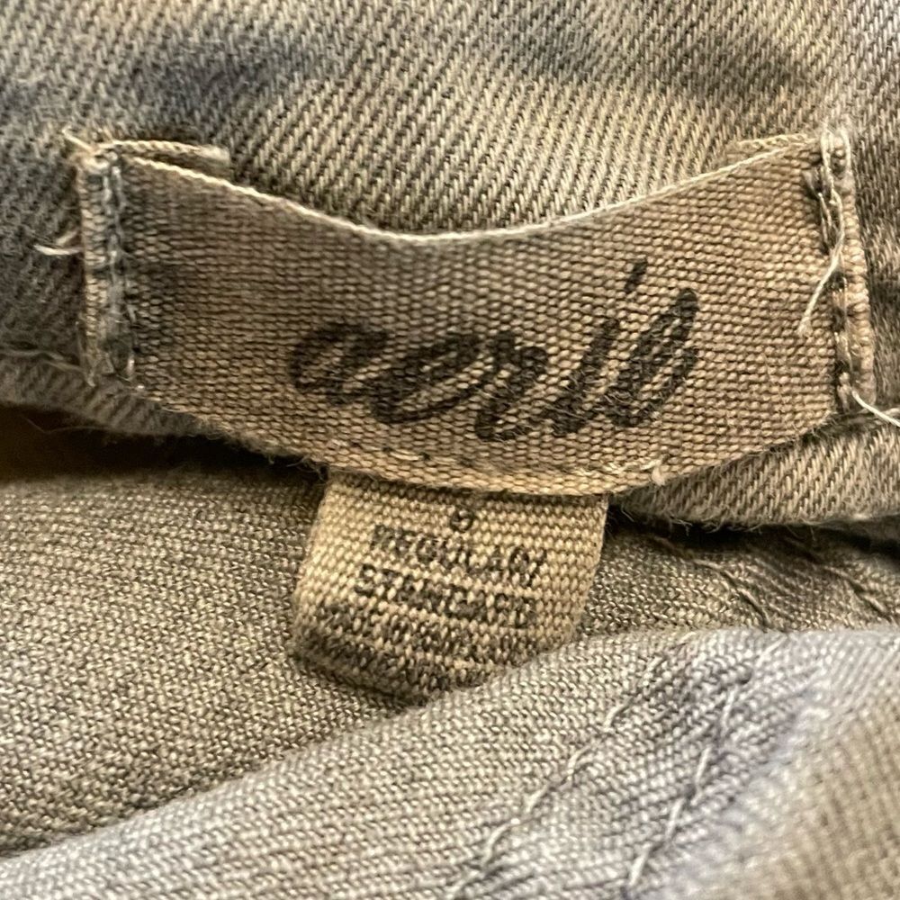 Aerie Gray Shorts size 0 - Picture 3 of 4